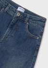Jeans a zampa ragazza
